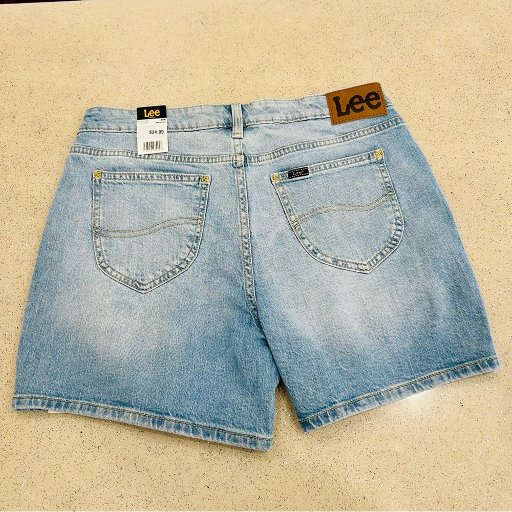 Lee Legendary New Love Denim Shorts Mid Rise Women’s Size 10 Medium, 5” Inseam - Picture 11 of 15